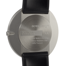 ساعت مچی کوارتز نُوا تیتانیوم مشکی NOVA Titan Quartz Black Watch 