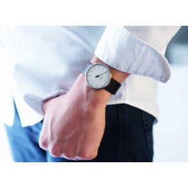 ساعت مچی تیتانیومی کوارتز سفید اُونو UNO Titan Quartz White Watch 